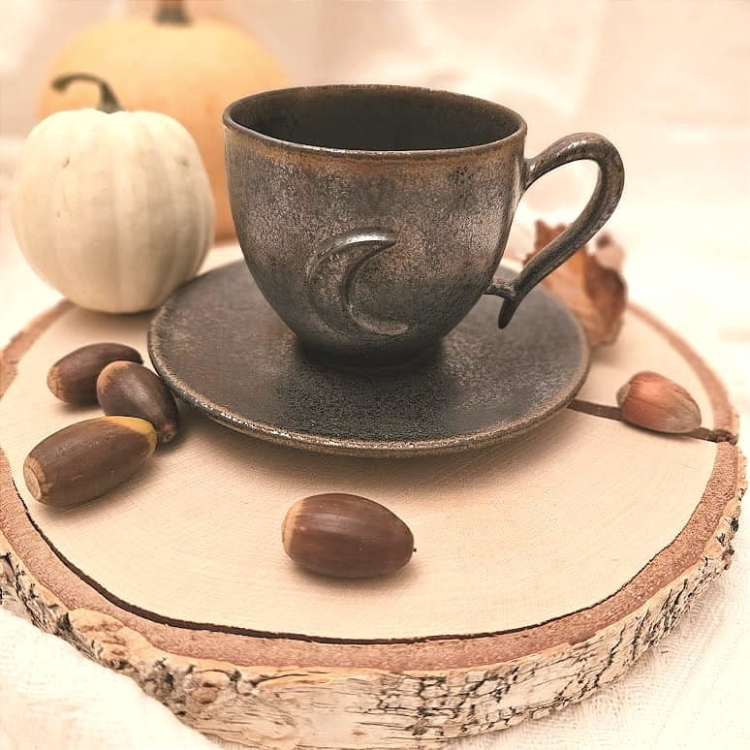 Elegancka filiżanka ceramiczna z Księżycem Srebro &amp; Złoto - 220ml ze spodkiem