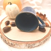 Elegancki kubek ceramiczny kolor MORSKI z Sercem w środku - 300ml Serce na dnie kubka