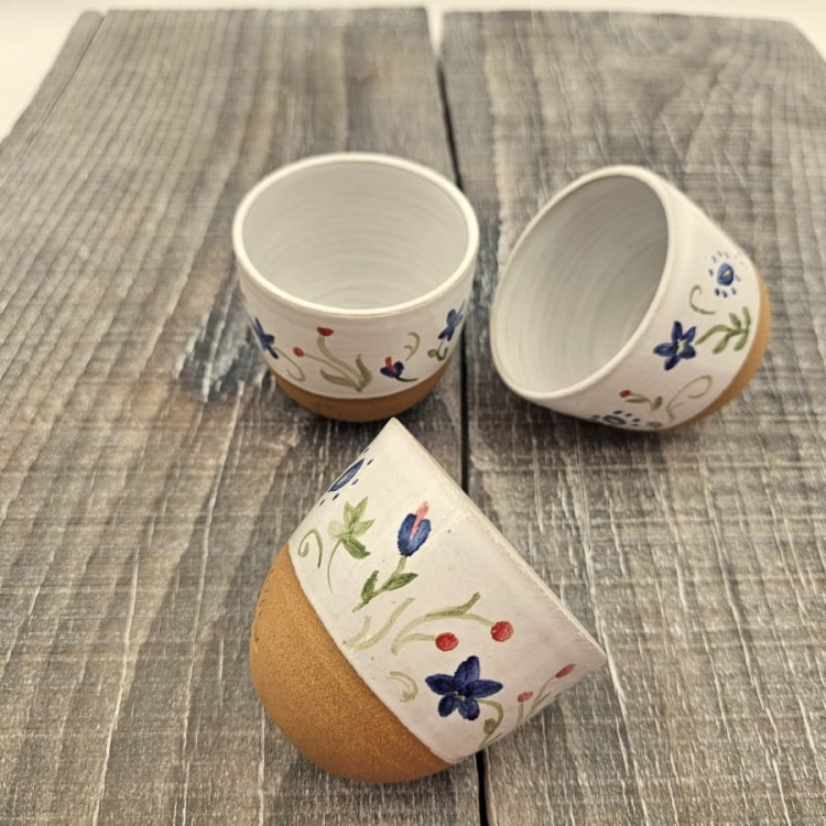 Czarka kaszubski wzór kubek kaszubski bez ucha biała czarka 180 ml ręcznie malowana