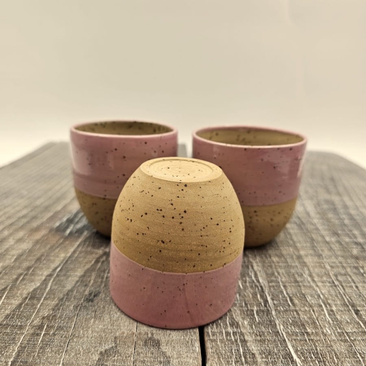 Czarka kubek bez ucha nakrapiana różowa czarka espresso 180 ml