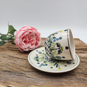 Filiżanka ceramiczna ze spodkiem Łąka kaszubska ceramika ręcznie zdobiona Arbata