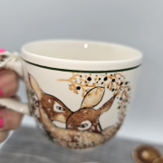 Filiżanka ceramiczna ze spodkiem UNIKAT Sarenki kaszubska ceramika ręcznie malowana Arbata