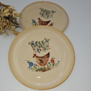Talerz ceramiczny KURA śr. 20 cm kolorowy wiejski FAJNA CERAMIKA ręcznie malowany i toczony