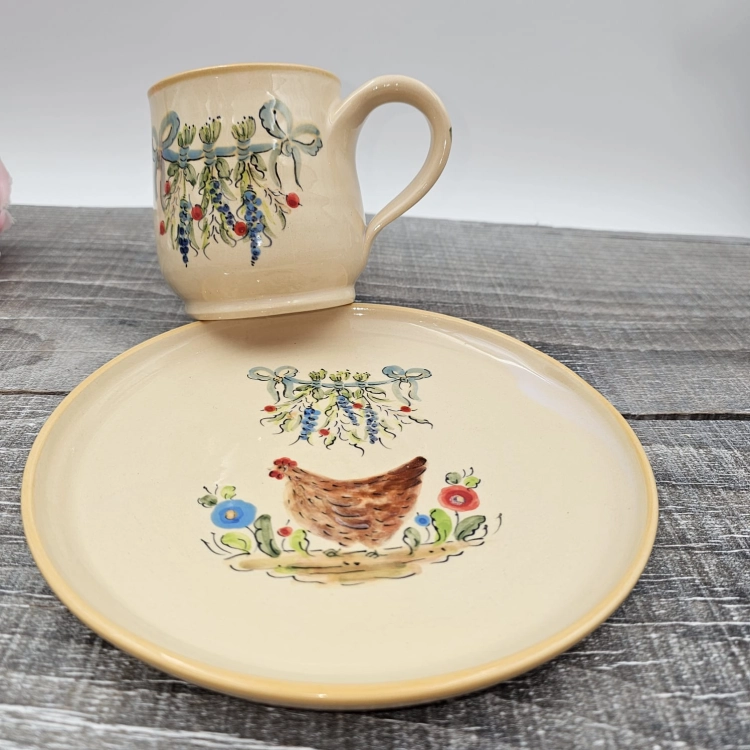 Talerz ceramiczny KURA śr. ok. 20 cm kolorowy wiejski FAJNA CERAMIKA ręcznie malowany i toczony