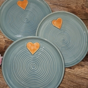 Talerz ceramiczny NIEBIESKI Ciemny - SERDUSZKO śr. 20 cm kolorowy ręcznie robiony FAJNA CERAMIKA