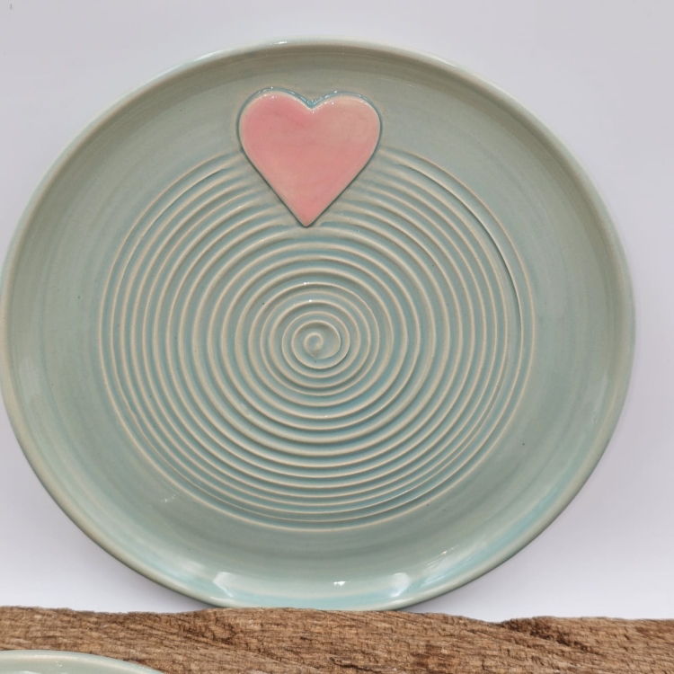 Talerz ceramiczny SELEDYNOWY - SERDUSZKO śr. 20 cm kolorowy ręcznie robiony FAJNA CERAMIKA