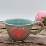 Filiżanka ceramiczna SZARA - SERDUSZKO 200 ml kolorowa ręcznie robiona FAJNA CERAMIKA z serduszkami