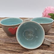 Filiżanka ceramiczna SZARA - SERDUSZKO 200 ml kolorowa ręcznie robiona FAJNA CERAMIKA z serduszkami