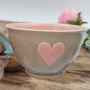 Filiżanka ceramiczna SZARA - SERDUSZKO 300 ml kolorowa ręcznie robiona FAJNA CERAMIKA z serduszkami