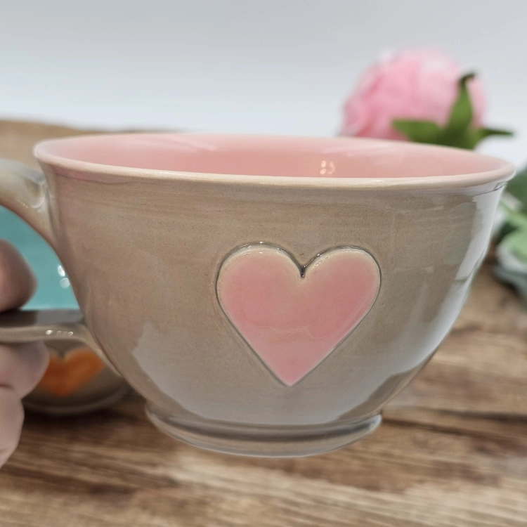 Filiżanka ceramiczna SZARA - SERDUSZKO 300 ml kolorowa ręcznie robiona FAJNA CERAMIKA z serduszkami