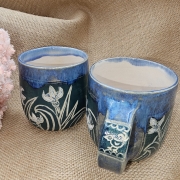 Kubek ceramiczny z uchem PRZEBIŚNIEGI niebieski-zielony poj. ok. 300 ml ręcznie toczony rękodzieło ręcznie zdobiony