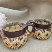 Kubek ceramiczny z uchem brązowy AZTEC poj. ok. 300 ml ręcznie toczony rękodzieło ręcznie zdobiony beczułka