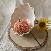 Miska ceramiczna biała fala duża sałatkowa ręcznie toczona i zdobiona