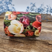 Kubek + nadruk z uchem łąka tulipanów tulipany kolorowe kubek 300 ml zwykły ceramiczny z sublimacją nadrukiem biały z kolorowym nadrukiem kubek kolorowe tulipany łąka