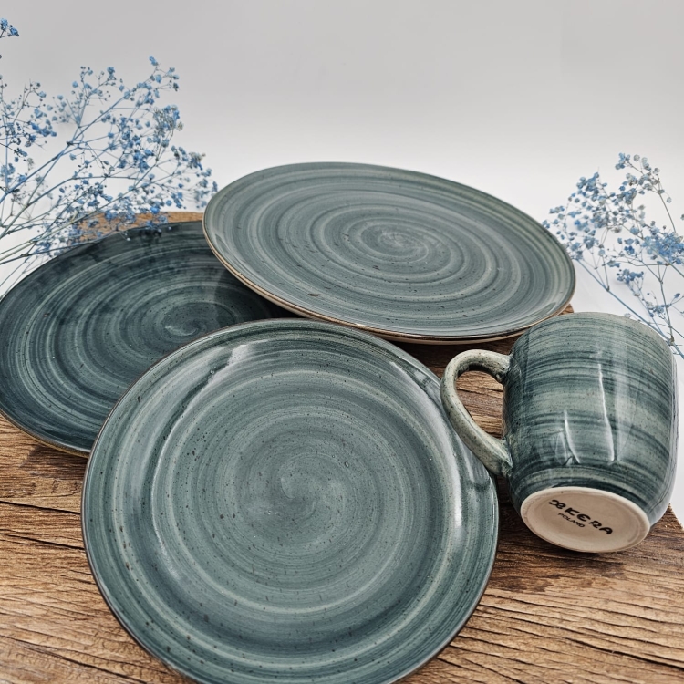 Talerz duży obiadowy płytki Rustic 27 cm ZIELEŃ BUTELKOWA KERA piękny talerz duży obiadowy elegancki talerz z formy ceramiczny zieleń butelkowa półmisek talerz do ciasta patera - cała kolekcja