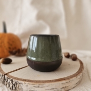Kubek ceramiczny z uchem beczułka ręcznie robiony metodą odlewu 300 ml - ZIELONY