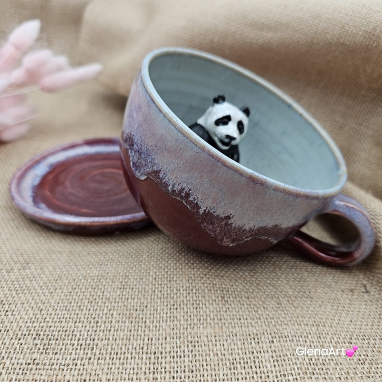 Filiżanka ceramiczna ze spodkiem i PANDĄ misiem w środku ręcznie toczona i malowana ze spodkiem prezent dla miłośnika natury PANDA filiżanka