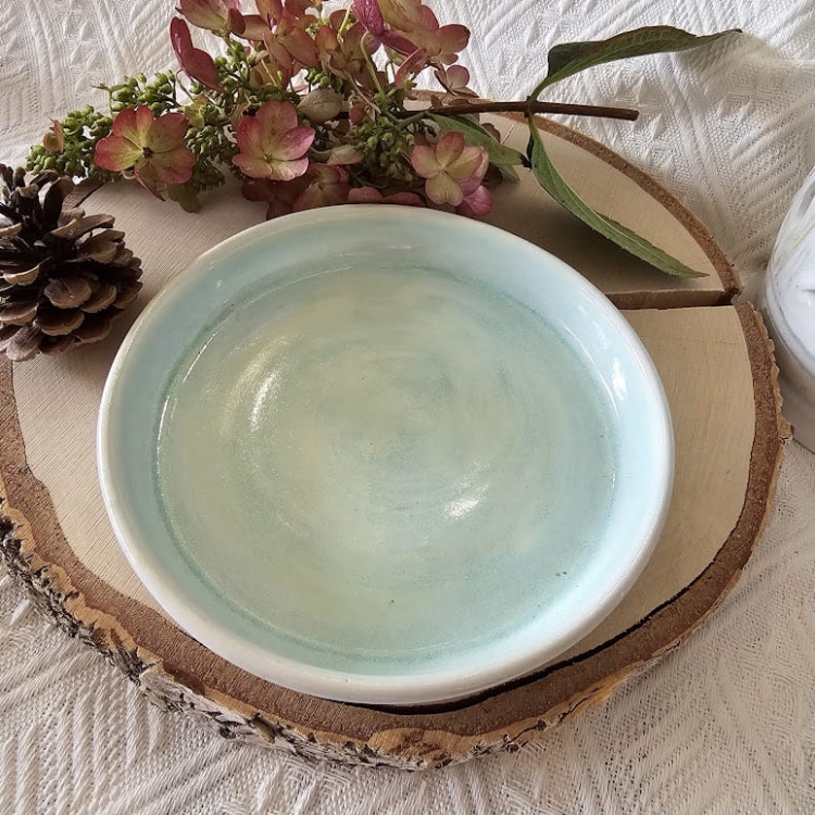 Talerzyk ceramiczny seledynowy - podstawka ceramiczna rękodzieło ręcznie toczony