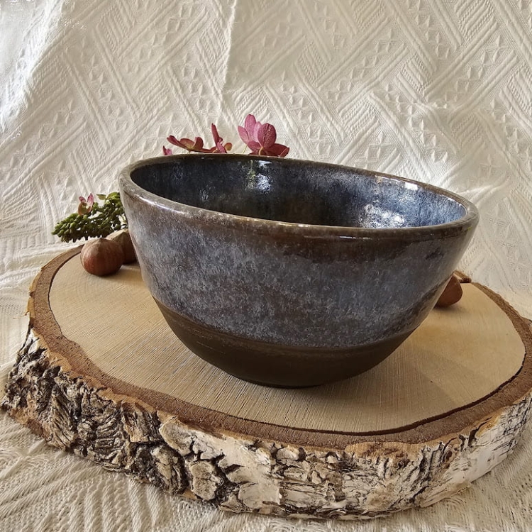 Miska ceramiczna brązowo - niebieska rękodzieło ręcznie toczona brązowa glina miska sałatkowa