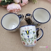 Kubek ceramiczny Bell dekoracja Tulipan kaszubska ceramika ręcznie zdobiona Arbata kubek tulipan wzór kaszubski rękodzieło metoda stempelka