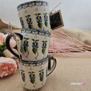 Kubek ceramiczny Bell dekoracja Słupska kaszubska ceramika ręcznie zdobiona Arbata kubek słupski wzór kaszubski rękodzieło metoda stempelka