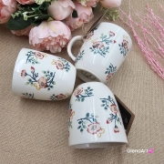 Kubek ceramiczny Bell dekoracja Róże kaszubska ceramika ręcznie zdobiona Arbata kubek róże wzór kaszubski rękodzieło metoda stempelka róże na kubku