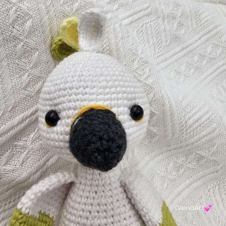 PAPUGA na szydełku papużka maskotka wykonana na szydełku śliczna maskotka papuga szydełko