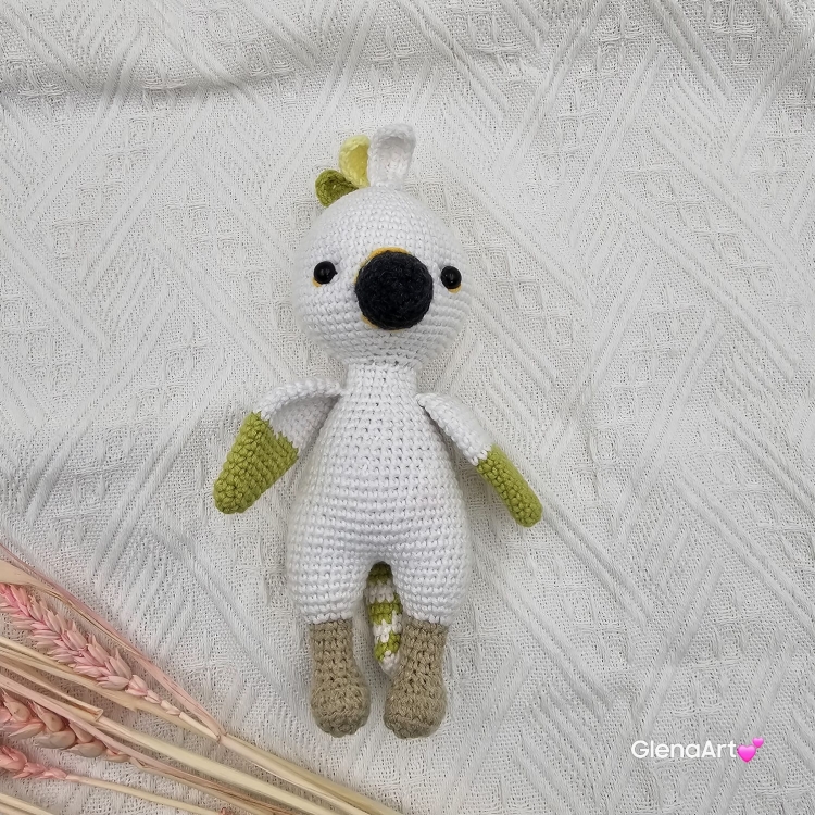 PAPUGA na szydełku papużka maskotka wykonana na szydełku śliczna maskotka papuga szydełko