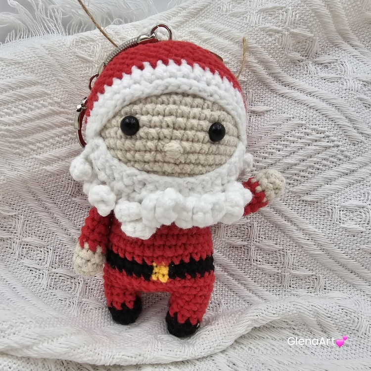 MIKOŁAJ na szydełku zawieszka brelok na szydełku rękodzieło maskotka do zaczepienia wykonane na szydełku Mikołaj Gwiazdor na szydełku dziargany Boże Narodzenie Mikołajek