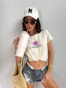 T-shirt LA MANUEL DRIP kokos - ONE SIZE Bawełna 100% LAMANUEL z fioletowym logo koszulka damska kolor kokos i logo fioletowe LAMANUEL