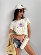 T-shirt LA MANUEL DRIP kokos - ONE SIZE Bawełna 100% LAMANUEL z fioletowym logo koszulka damska kolor kokos i logo fioletowe LAMANUEL