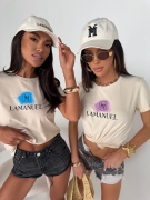 T-shirt LA MANUEL DRIP beż - ONE SIZE Bawełna 100% LAMANUEL z niebieskim logo koszulka damska kolor beżowy i logo niebieskie LAMANUEL