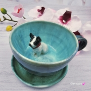 Filiżanka błękitna BULDOG z BULDOŻKIEM biało-czarnym i czerwoną obróżką Francuskim PIESKIEM ceramiczna ze spodkiem i zwierzakiem w środku ręcznie toczona i malowana elegancka filiżanka z pięknym szkliwem BULDOŻEK FRANCUSKI kubek z buldożkiem buldożek