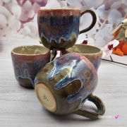 Kubek KOŃ ceramiczny z koniem w środku RÓŻ - NIEBIESKI ręcznie toczony i malowany fioletowo różowy kubek z koniem wewnątrz