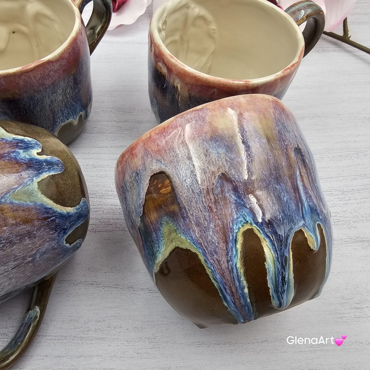 Kubek KOŃ ceramiczny z koniem w środku RÓŻ - NIEBIESKI ręcznie toczony i malowany fioletowo różowy kubek z koniem wewnątrz