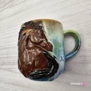Duży kubek KOŃ ceramiczny z płaskorzeźbą gniadego KONIA na zewnątrz ręcznie toczony i malowany kubek brązowy koń niebieski kubek z koniem