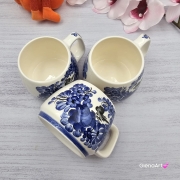 Kubek ceramiczny niebieski Mariusz kobaltowy Fajans Włocławek 330 ml z ptaszkiem metoda stempelka kubek z motywem kwiatowym niebieskim kubek w kwiaty
