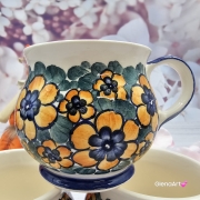 Kubek ceramiczny beczółka żółte i zielone kwiatki Nikola Fajans Włocławek 250 ml metoda stempelka kubek z motywem kwiatowym żółto - zielone kubek w kwiatki i ptaszek