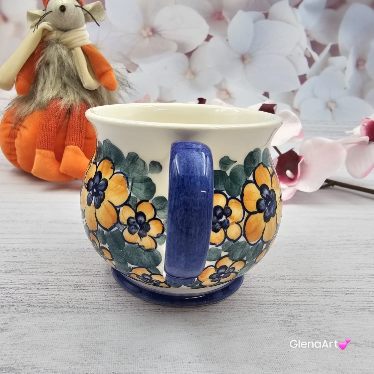 Kubek ceramiczny beczółka żółte i zielone kwiatki Nikola Fajans Włocławek 250 ml metoda stempelka kubek z motywem kwiatowym żółto - zielone kubek w kwiatki i ptaszek