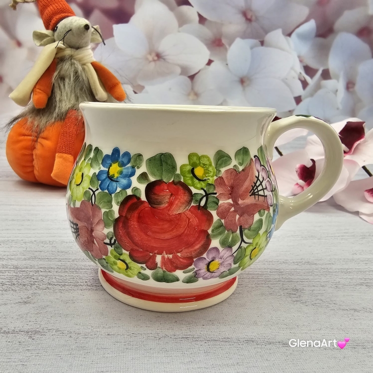 Kubek ceramiczny beczułka wzór kwiatowy Nikola Fajans Włocławek 250 ml metoda stempelka kubek z motywem kwiatowym kubek w kwiatki kolorowy