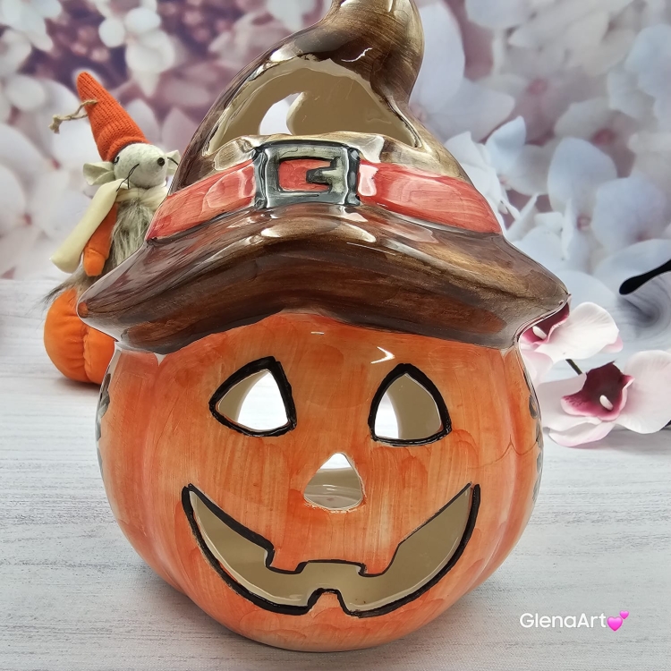 Dynia ceramiczna kolorowy lampion dynia na świecę Fajans Włocławek figurka dynia pomarańczowa czarne kwiaty brąz