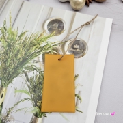 Zawieszka goździkowa z wosku pszczelego 100 % naturalna z goździkami - na jutowym sznurku naturalna zawieszka na choinkę do szafy woskowa zawieszka wosk pszczeli zawieszka naturalna z goździkami zatopionymi w wosku