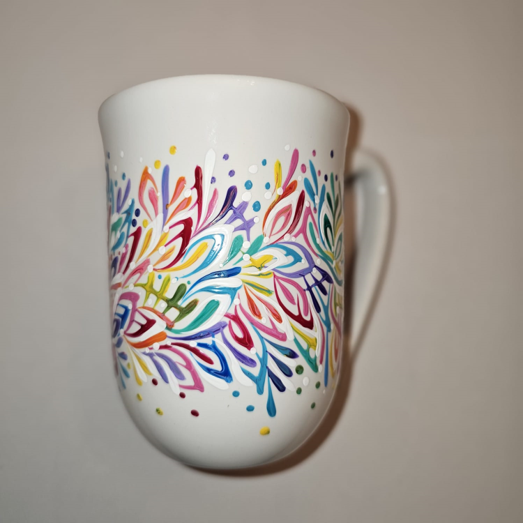 Kubek ceramiczny Biały Multikilolor ONA - 300 ml - ręcznie malowany z wielkim kunsztem