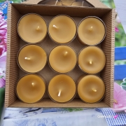 Tealight wosk pszczeli pogrzewacz z wosku pszczelego naturalna świeca z 100 % wosku pszczelego 3,5 h palenia tealight wosk pszczeli naturalny bez chemii pachnące miodkiem naturalne świeczki 9 szt. opakowanie karbowane pudełko