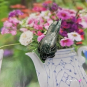 Zajączek ceramiczny figurka zielony królik zajączek ręcznie robiony Wielkanoc figurka na stół do koszyczka