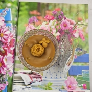 Świeca pszczela świeczka z wosku pszczelego wosk pszczeli w krysztale naturalna świeca z 100 % wosku pszczelego naturalny bez chemii pachnąca miodkiem naturalna świeczka pszczela