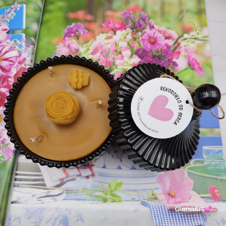 Świeca świeczka z wosku pszczelego wosk pszczeli w czarnym krysztale naturalna świeca z 100 % wosku pszczelego naturalny bez chemii pachnąca miodkiem naturalna świeczka pszczela