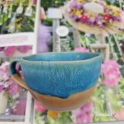 Filiżanka ceramiczna Glena Art turkusowa z uszkiem do kawy herbaty ulubiony kubek ceramiczny ceramika 250 ml z kwiatkiem satynowy turkus