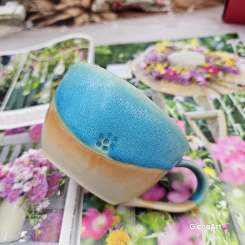 Filiżanka ceramiczna Glena Art turkusowa z uszkiem do kawy herbaty ulubiony kubek ceramiczny ceramika 250 ml z kwiatkiem satynowy turkus