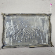 Talerzyk półmisek z górami z widokiem górskim ręcznie ulepiony w kolorze jasno niebieskim talerzyk 19x13 cm na biżuterię cukierki lub na co potrzebujesz